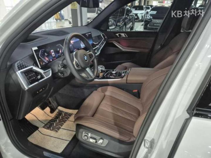 BMW X5 G05 xDrive 40i M Sport 6