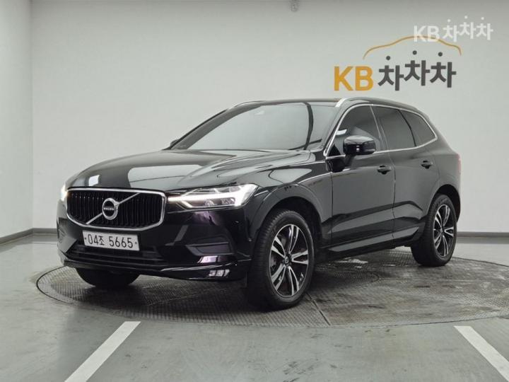 Volvo XC60 D5 Momentum 2