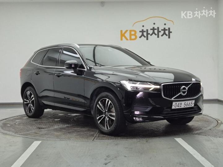 Volvo XC60 D5 Momentum 3