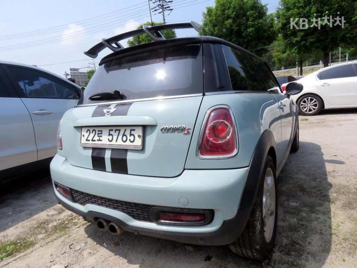 Hyundai Avante AD 1.6 GDi Value Plus 6