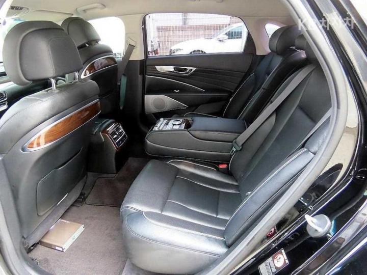 Kia K9 The 3.8 GDI Platinum I 7