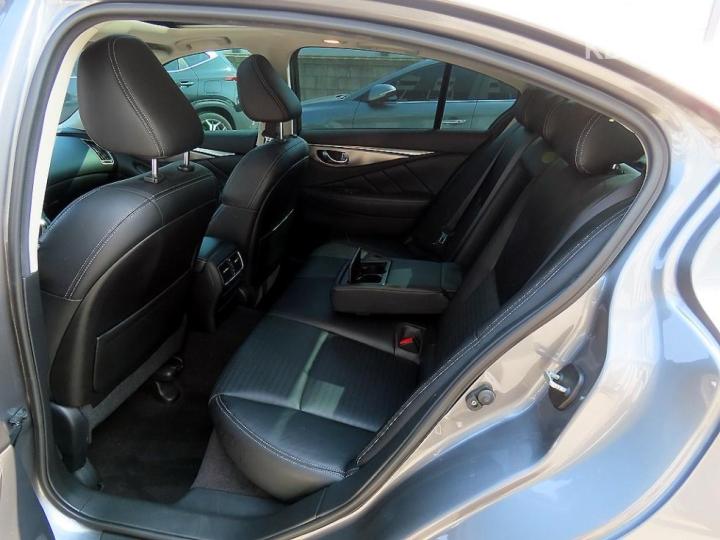 Infiniti Q50 3.5 S Hybrid Essence 7