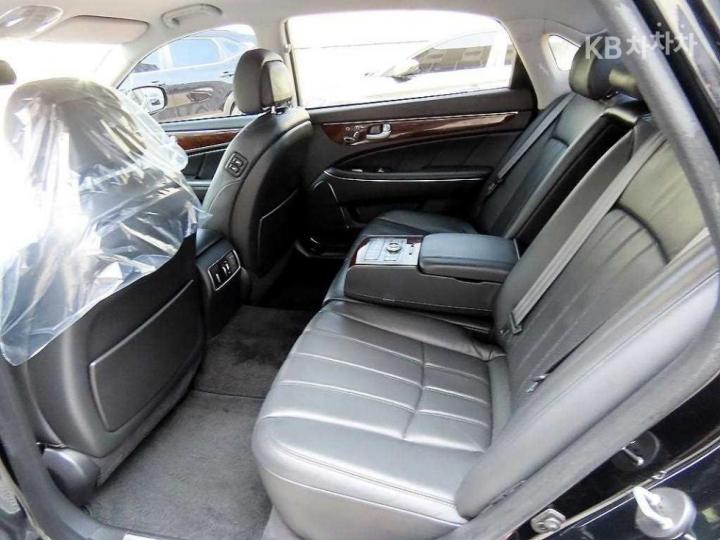 Hyundai Equus New VS380 Luxury 7