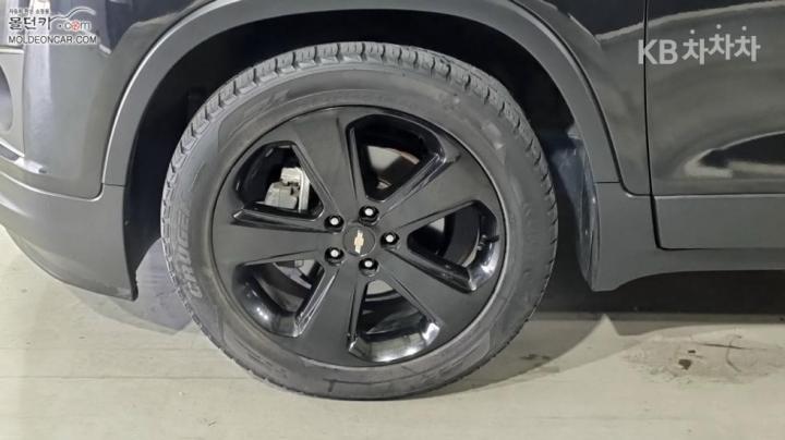 Chevrolet Trax 1.4 Perfect Black 7