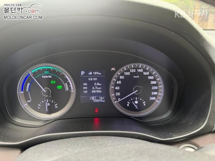 Hyundai Grandeur IG Hybrid Premium 7