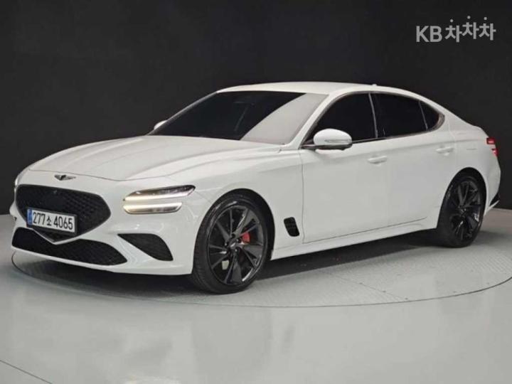Genesis G70 2.0T Standard 2