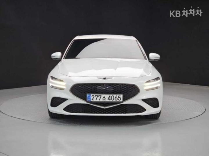 Genesis G70 2.0T Standard 3