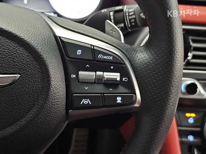 Genesis G70 2.0T Standard 8