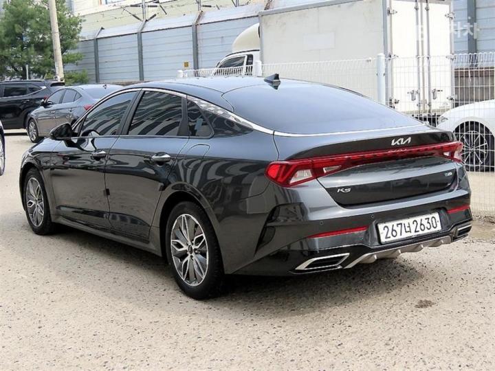 Kia K5 Hybrid 2.0 HEV Signature 4