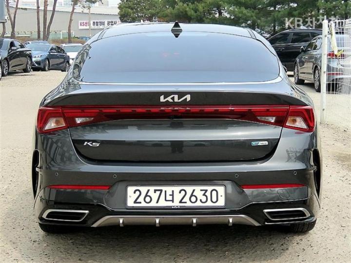 Kia K5 Hybrid 2.0 HEV Signature 5