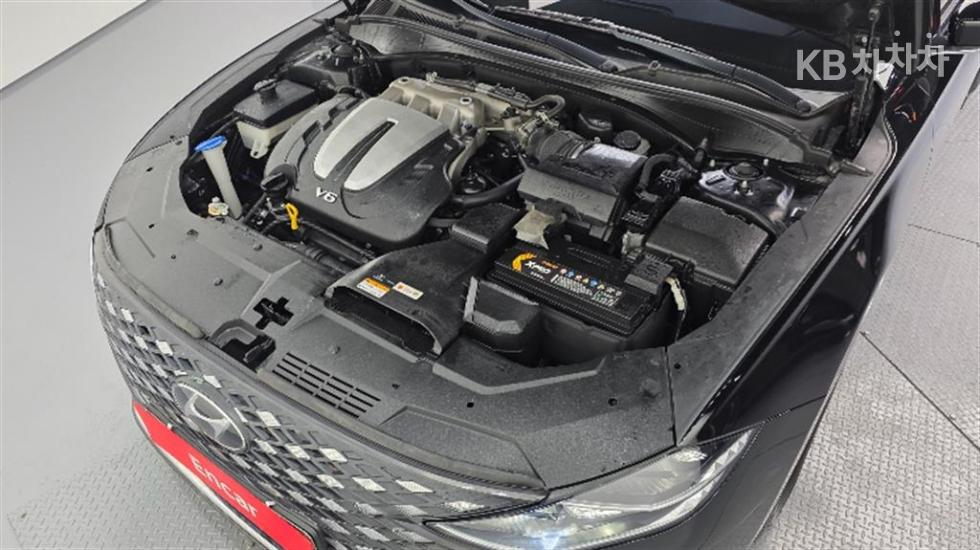 Hyundai Grandeur — miniaturë 6