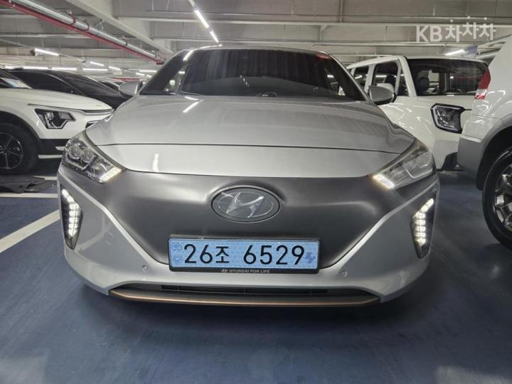 Hyundai IONIQ Electric Q
