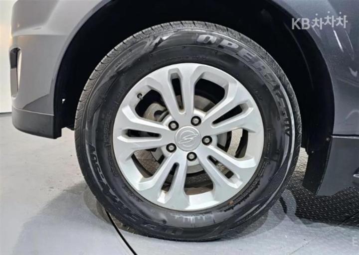 KG Mobility (Ssangyong) Korando Sport CX7 4WD Fashion 6