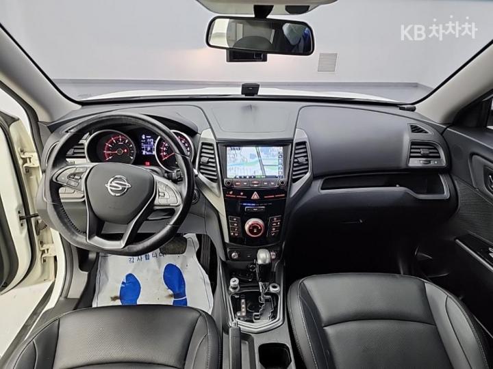 KG Mobility (Ssangyong) Tivoli Armor 1.6 Gasoline VX 2WD 8