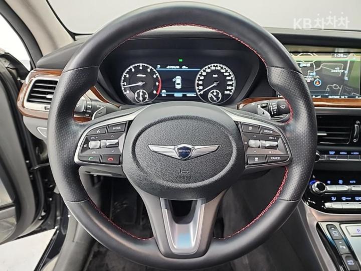 Genesis EQ900 3.8 GDI AWD Prestige 10