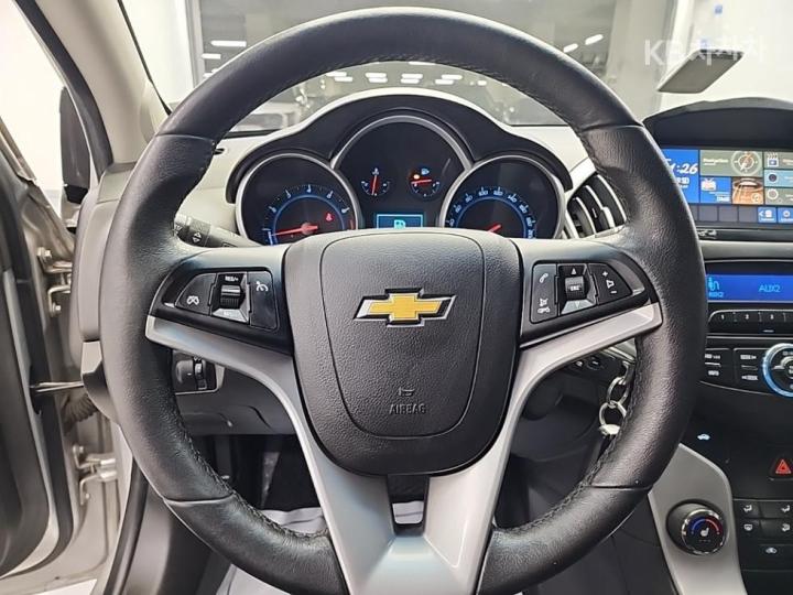 Chevrolet Cruze Amazing New 1.8 Gasoline LT Deluxe Pack 10