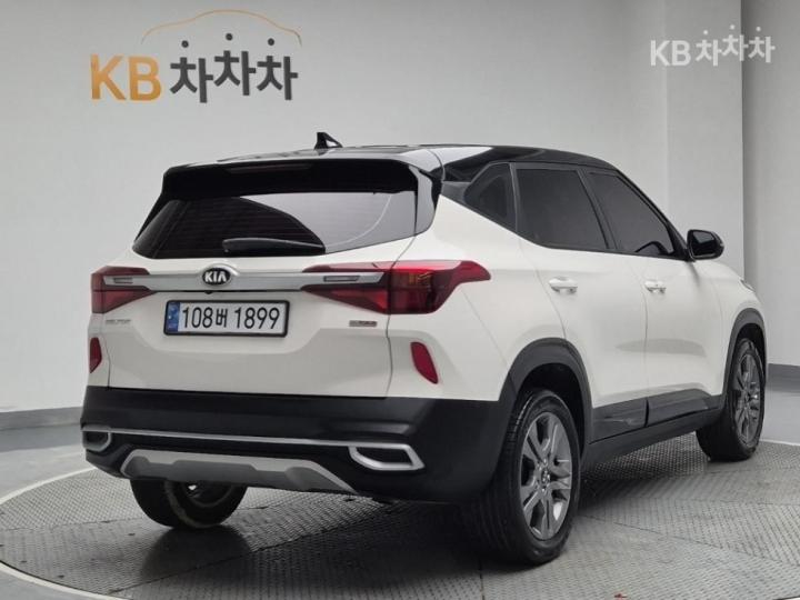 Kia Seltos 1.6 Gasoline Turbo 2WD Prestige 4