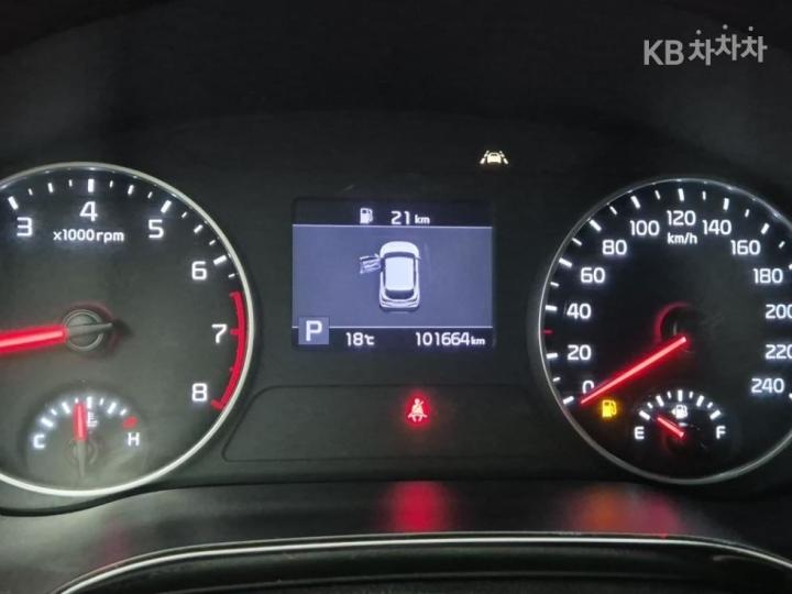 Kia Seltos 1.6 Gasoline Turbo 2WD Prestige 7