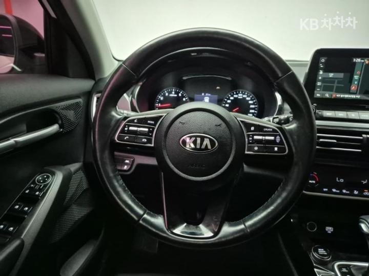 Kia Seltos 1.6 Gasoline Turbo 2WD Prestige 10
