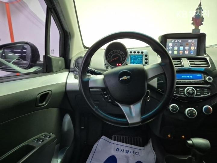 Chevrolet Spark LT Base Type 10