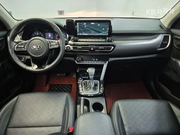 Kia Seltos 1.6 Gasoline Turbo 2WD Prestige 8