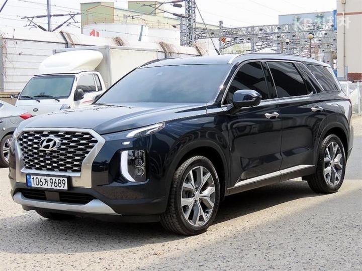 Hyundai Palisade 3.8 Gasoline AWD Prestige 3
