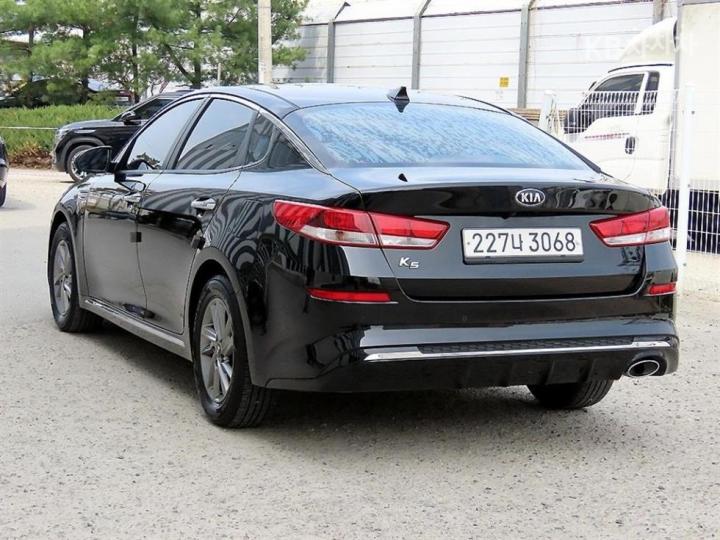 Kia K5 2.0 LPI Luxury 4