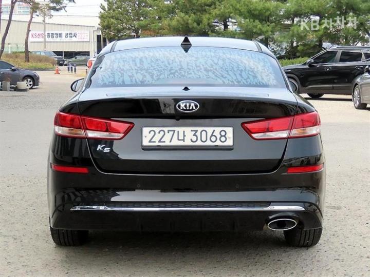 Kia K5 2.0 LPI Luxury 5