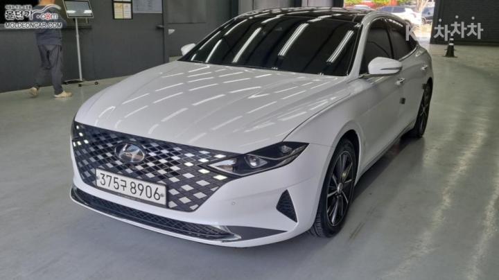 Hyundai Grandeur LPi 3.0 Premium 2