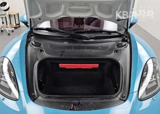 Porsche Boxster 2.0 7