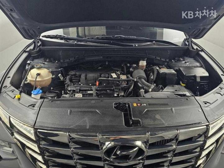 Hyundai Tucson The NX4 Gasoline 1.6T 2WD Premium 7