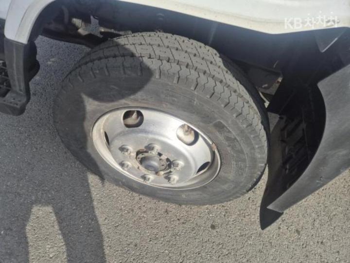 Mercedes-Benz E-Class W213 E220d 4MATIC Exclusive 7