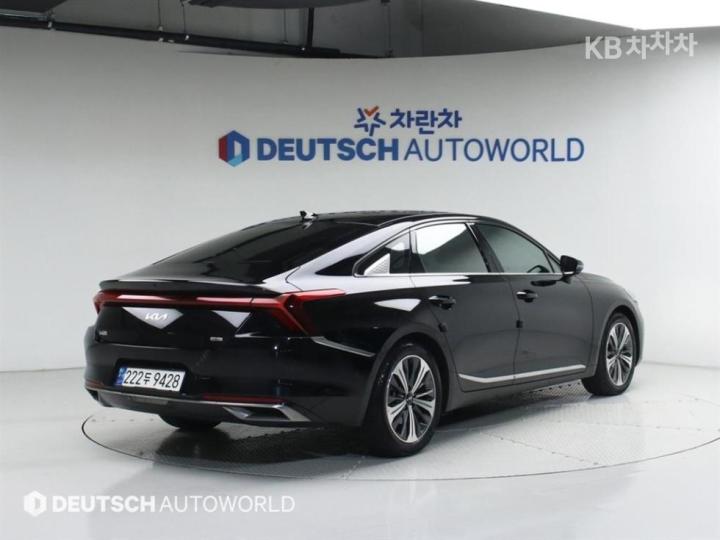 Kia K8 Hybrid 1.6 Turbo Signature 3