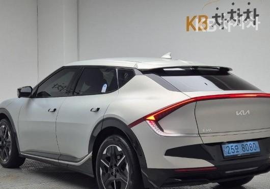 Kia EV6 Long Range 2WD Earth 3