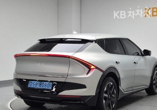 Kia EV6 Long Range 2WD Earth 4