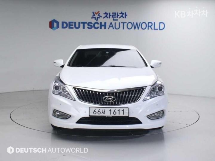 Hyundai Grandeur HG HG300 Premium 4