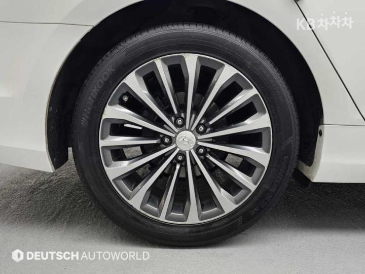 Hyundai Grandeur HG HG300 Premium 6