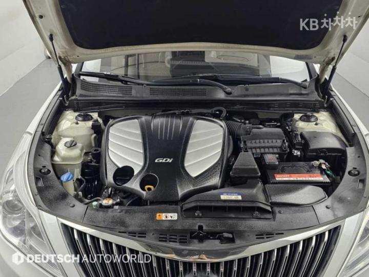 Hyundai Grandeur HG HG300 Premium 7