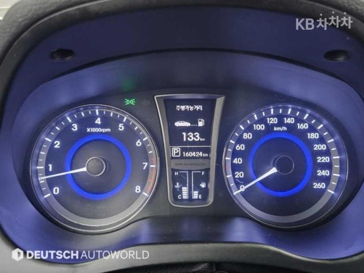 Hyundai Grandeur HG HG300 Premium 9