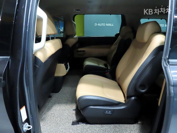 Kia Carnival D2.2 Noblesse 8