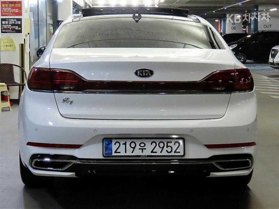 2020 - kia k7