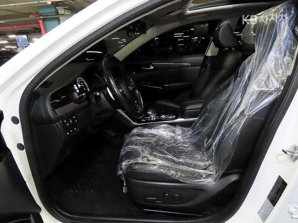 2020 - kia k7