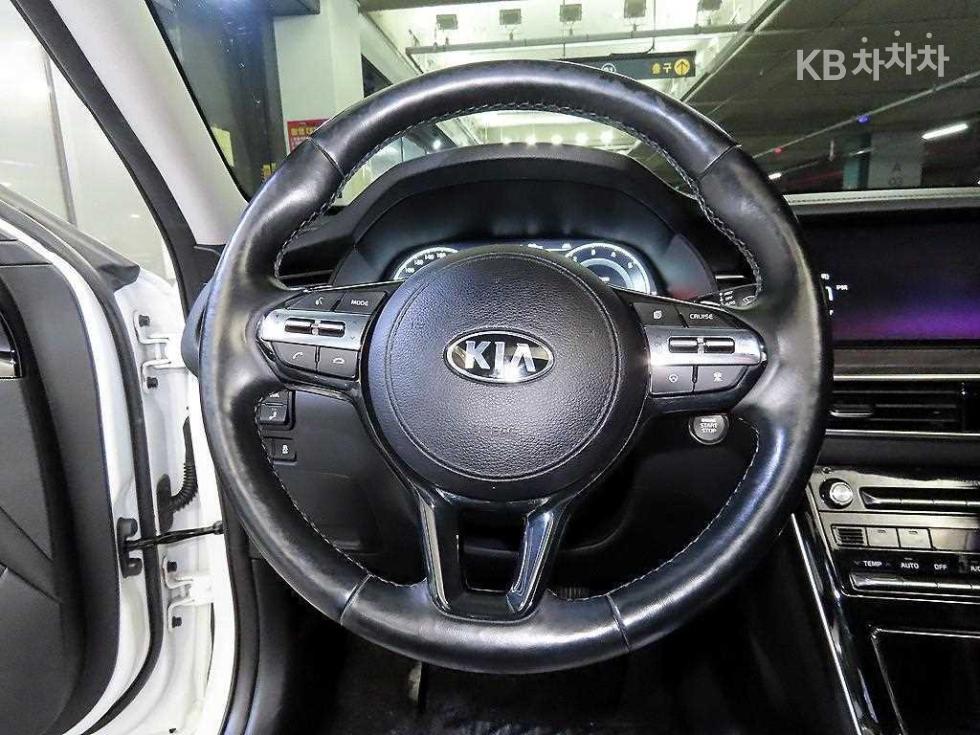 2020 - kia k7