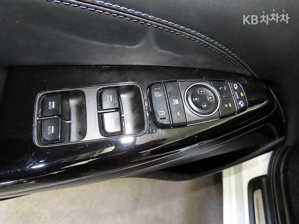 2020 - kia k7