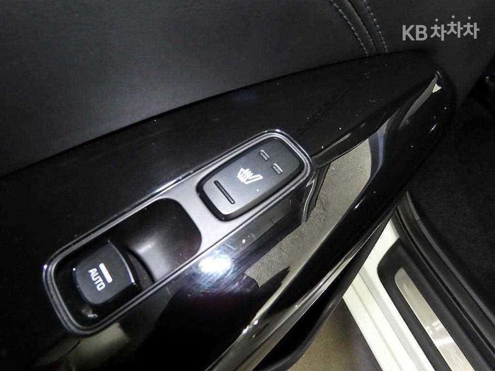 2020 - kia k7