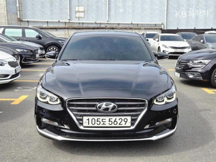 Hyundai Grandeur IG 2.4 Premium Base Type 3
