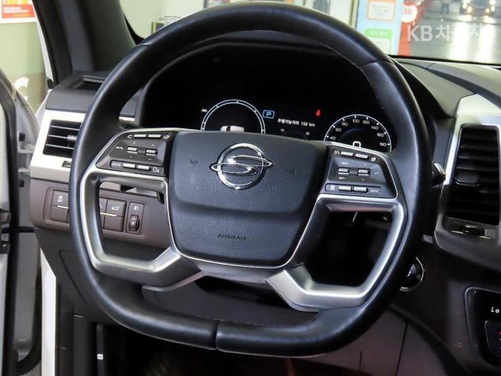 KG Mobility (Ssangyong) Rexton 2.2 4WD Master 9