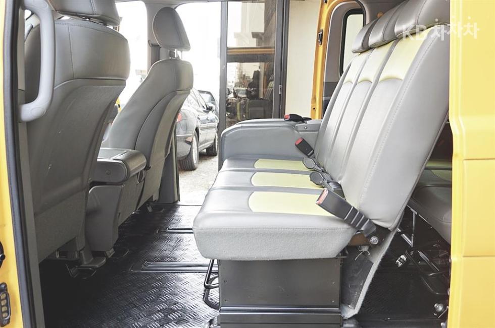 Hyundai Starex — miniaturë 5