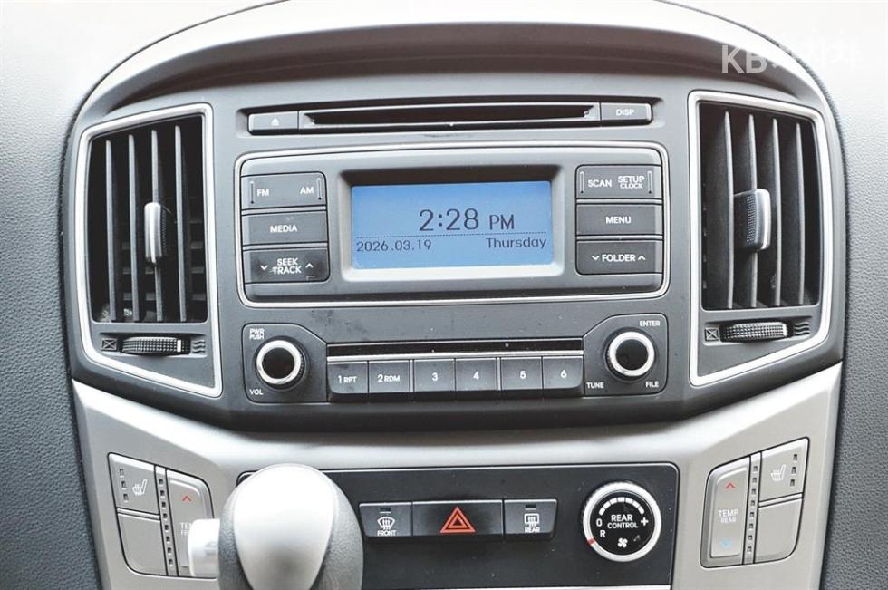 Hyundai Starex — miniaturë 14