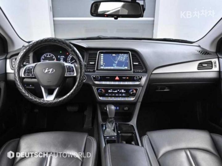 Hyundai Sonata New Rise 2.0 Smart Special 8